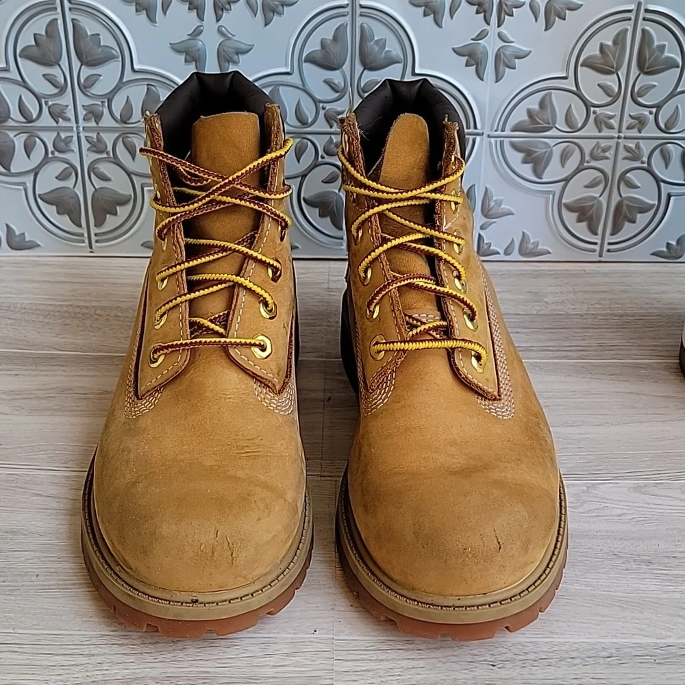 Timberland Youth Premium 6 in. Primaloft Waterproof Nubuck Boot Wheat Sz 2.5